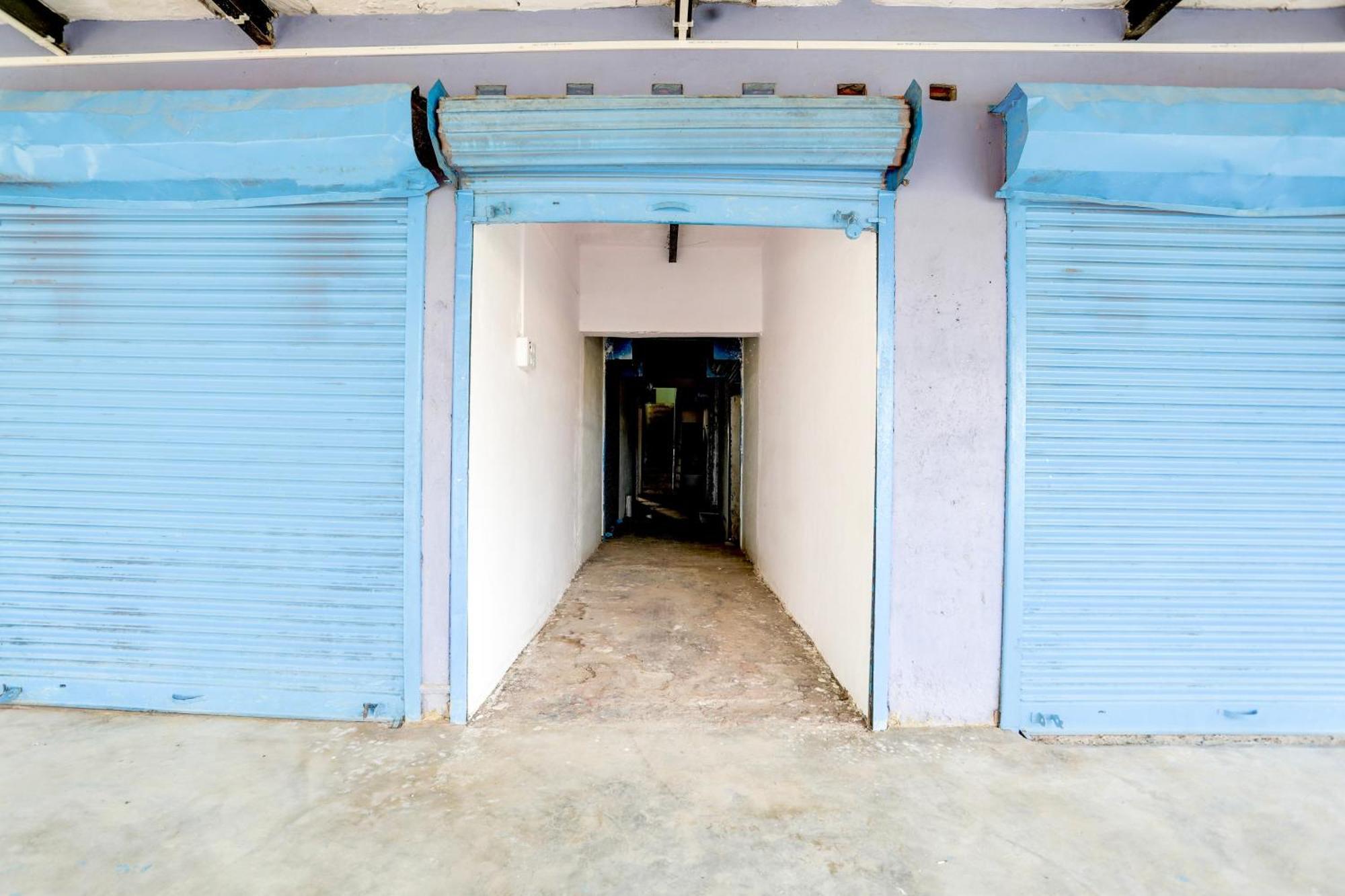 Hotel O V.K. Hotel Allāhābād Junction Exterior foto